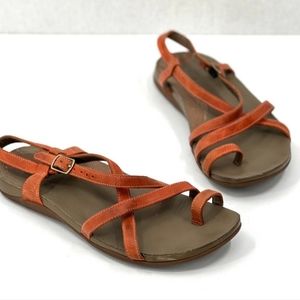 CHACO Shoes Womens 9 Leather Dorra Strappy Sandal Adjustable